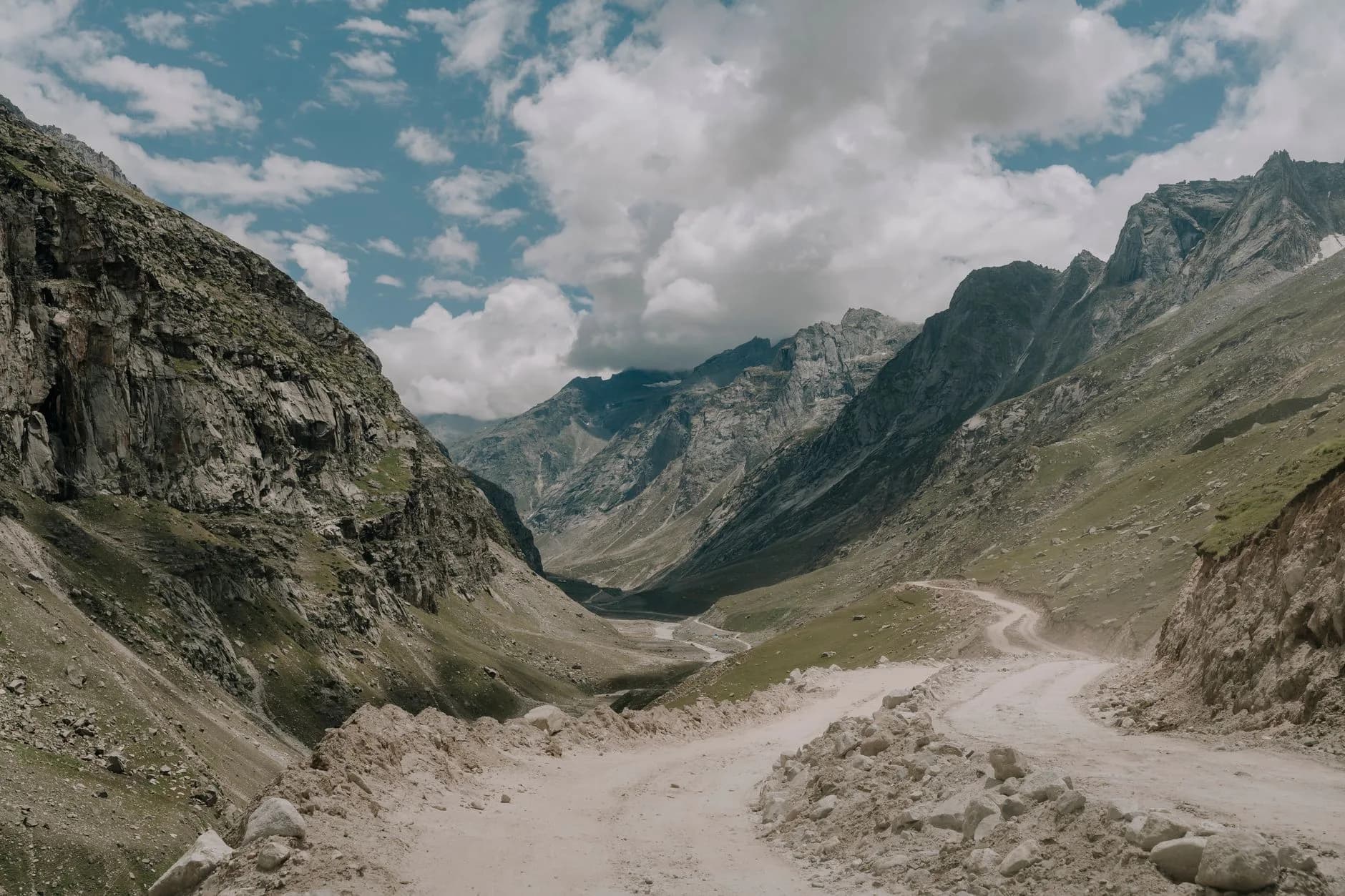 Hampta Pass Crossover Trek — cover photo
