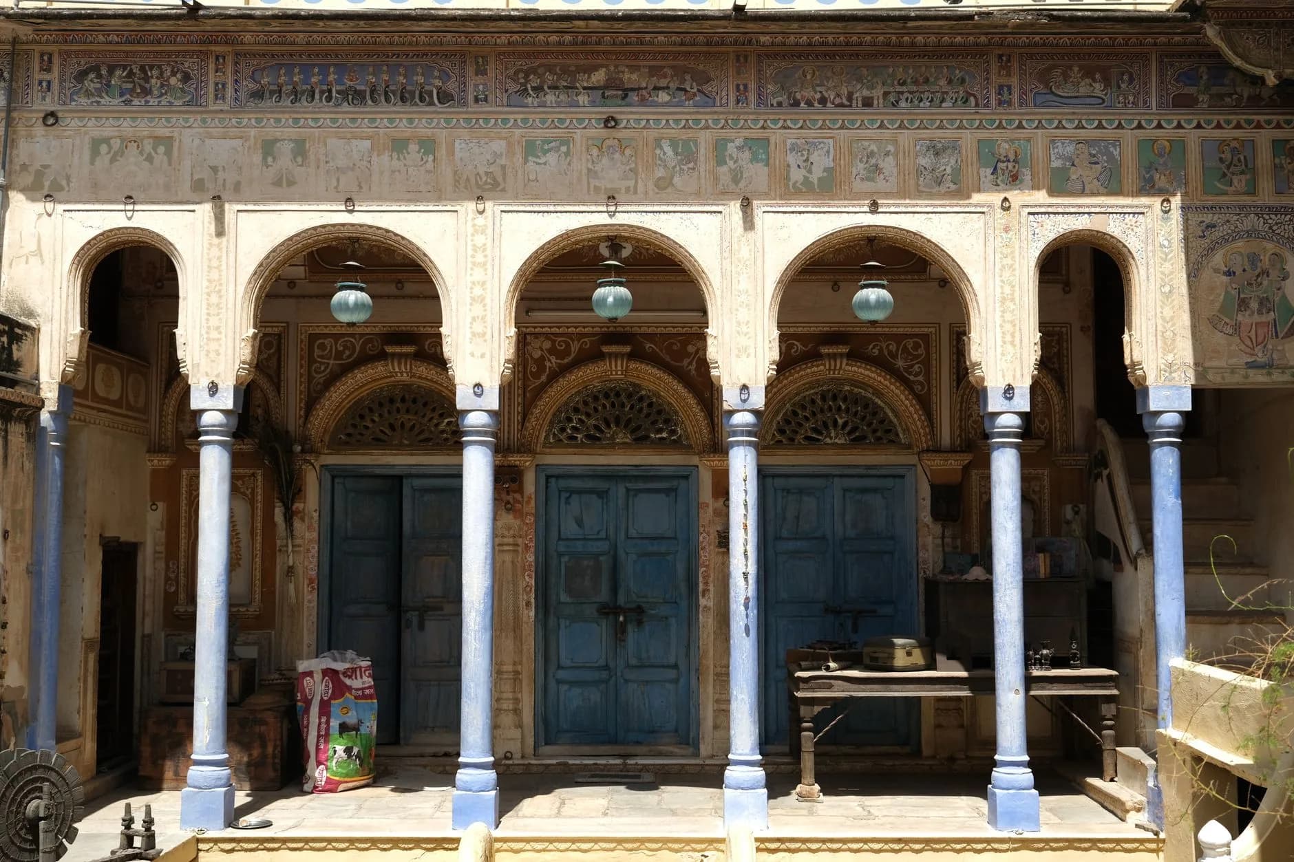 Jaipur + Mandawa — Pink City & Frescoes — cover photo